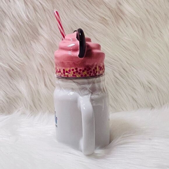 Disney Beach Club Resort Beaches & Cream Soda Shop Mickey Ice Cream Mug - Picture 3 of 4